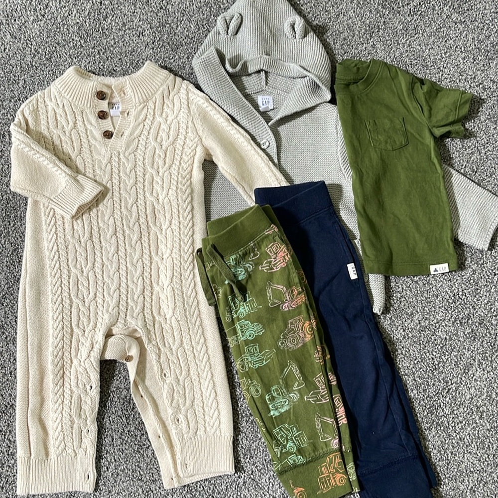 Baby gap sweater, sweater onesie, pants and t shirt 6-12, 12-18, 18-24 months